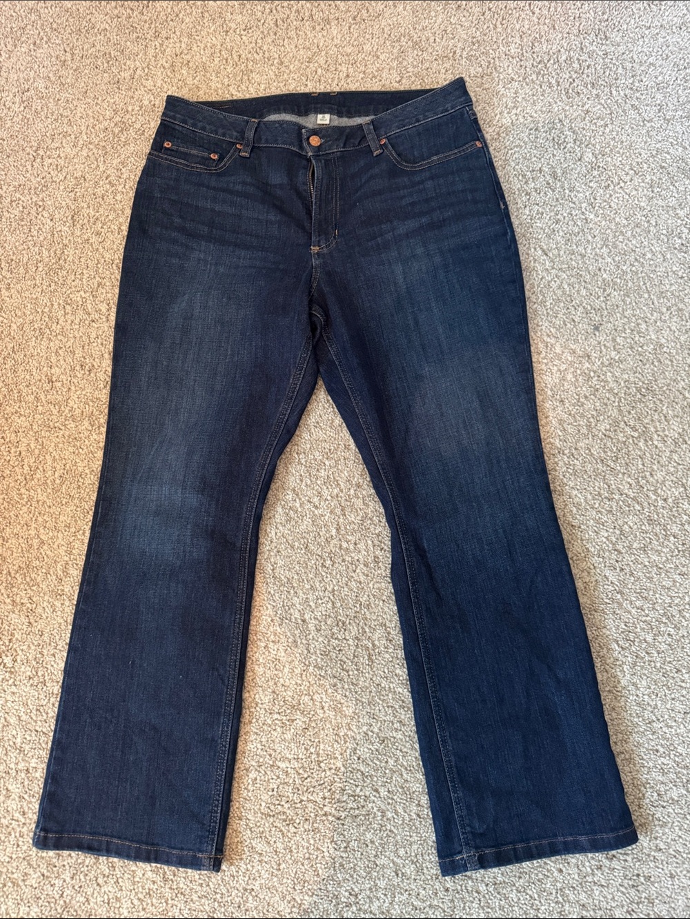 L.L. Bean dark blue Beanflex Bootcut favorite fit jeans